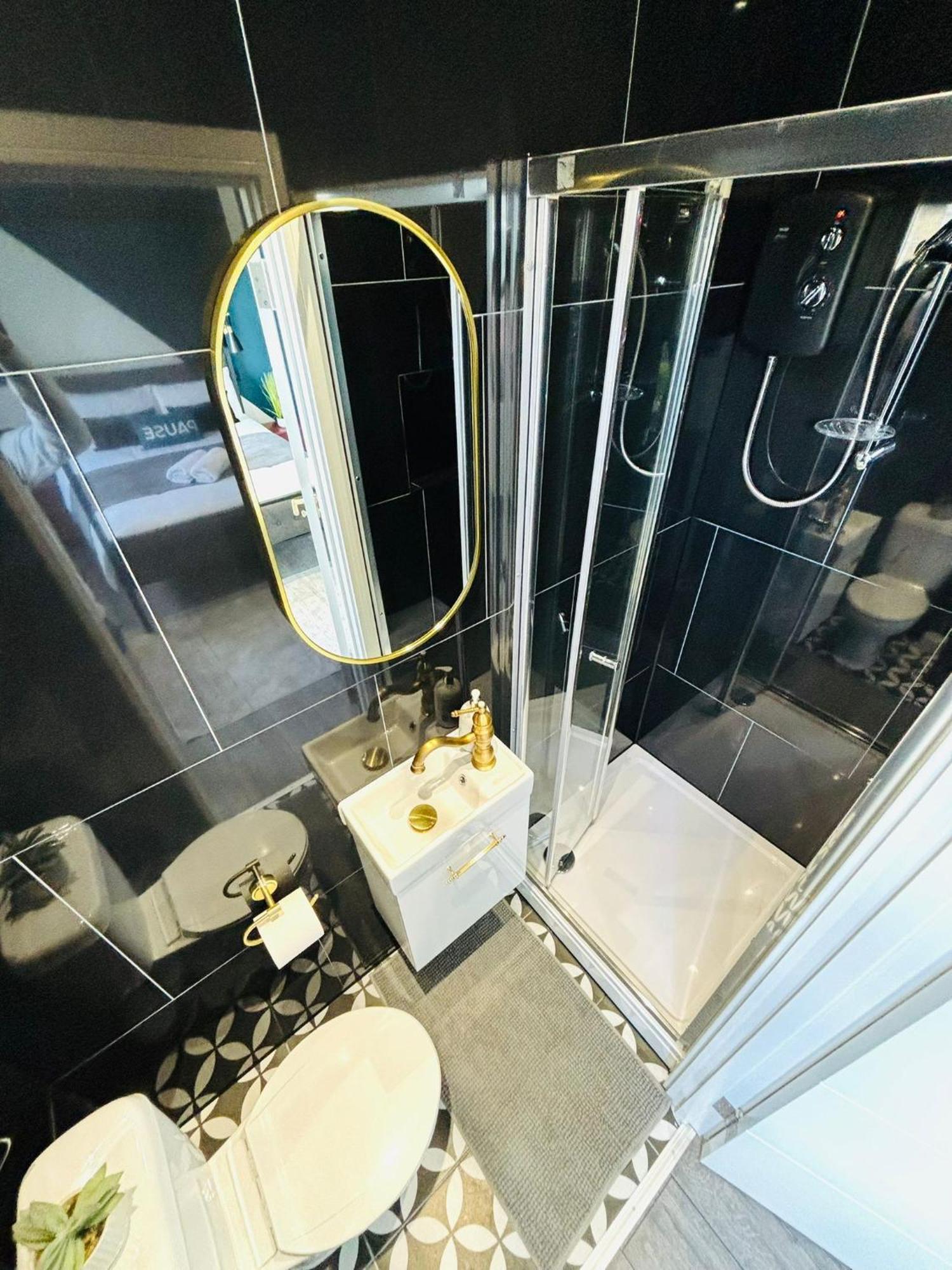 London 31 Central Studio, Ideal For Tourists Top Locations المظهر الخارجي الصورة