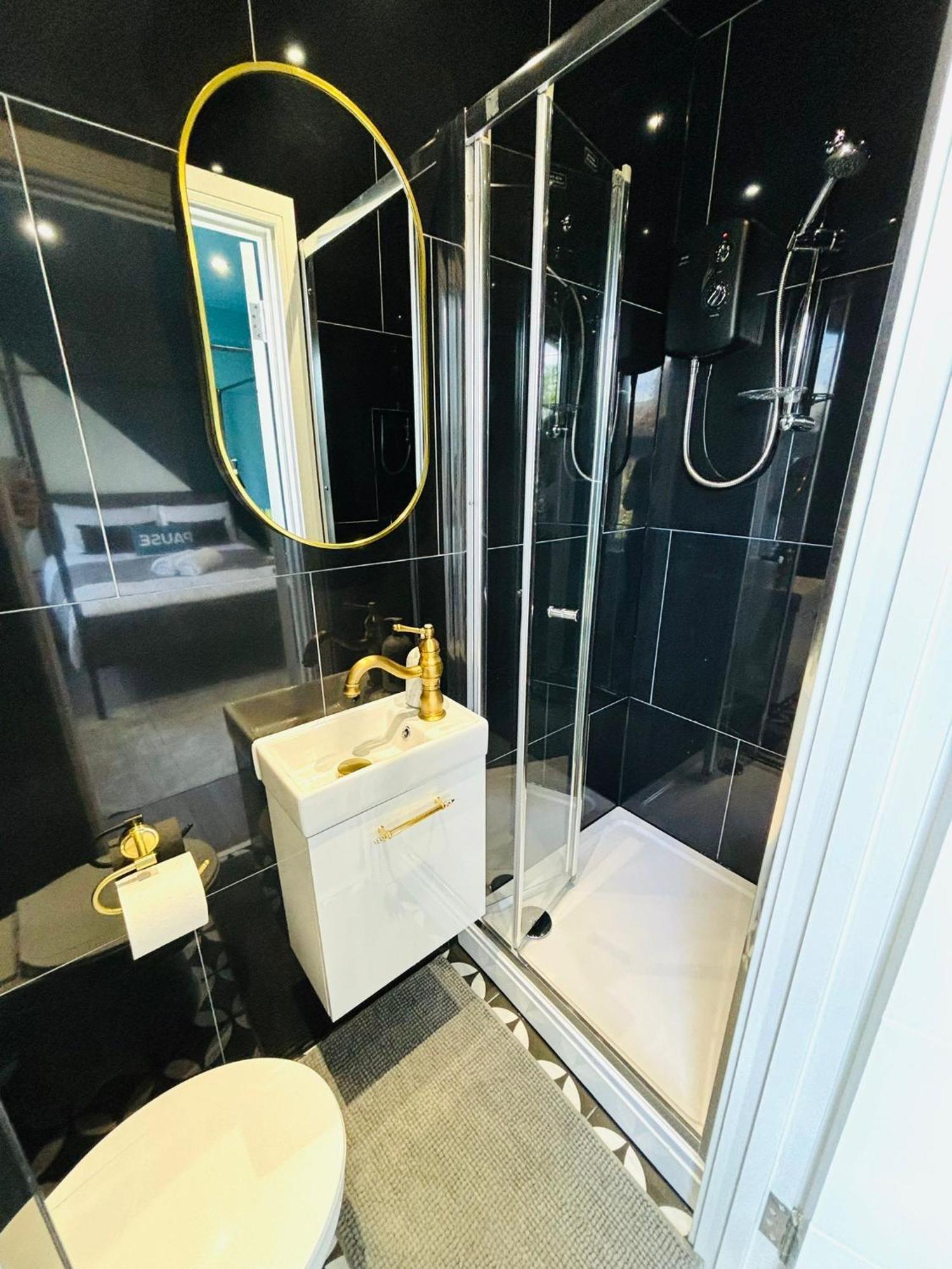 London 31 Central Studio, Ideal For Tourists Top Locations المظهر الخارجي الصورة